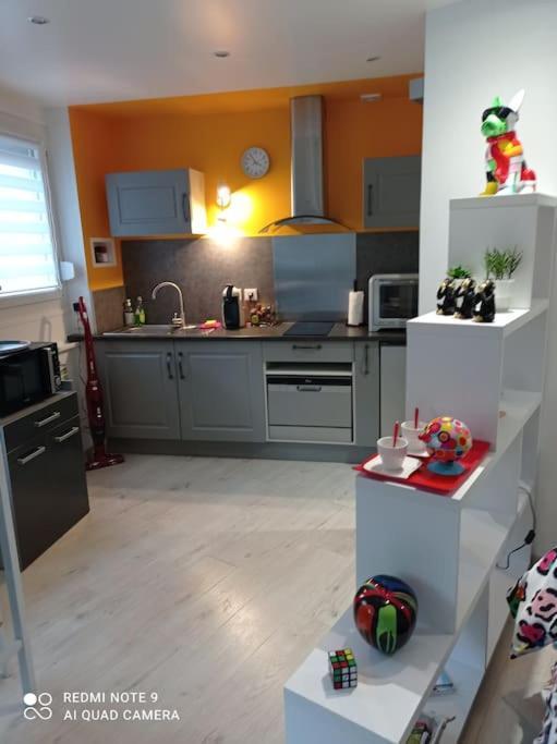 L'Arc-En-Ciel Apartment เลอเทรปอร์ ภายนอก รูปภาพ