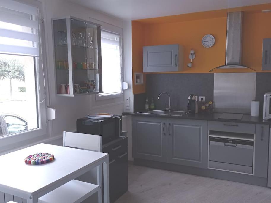 L'Arc-En-Ciel Apartment เลอเทรปอร์ ภายนอก รูปภาพ